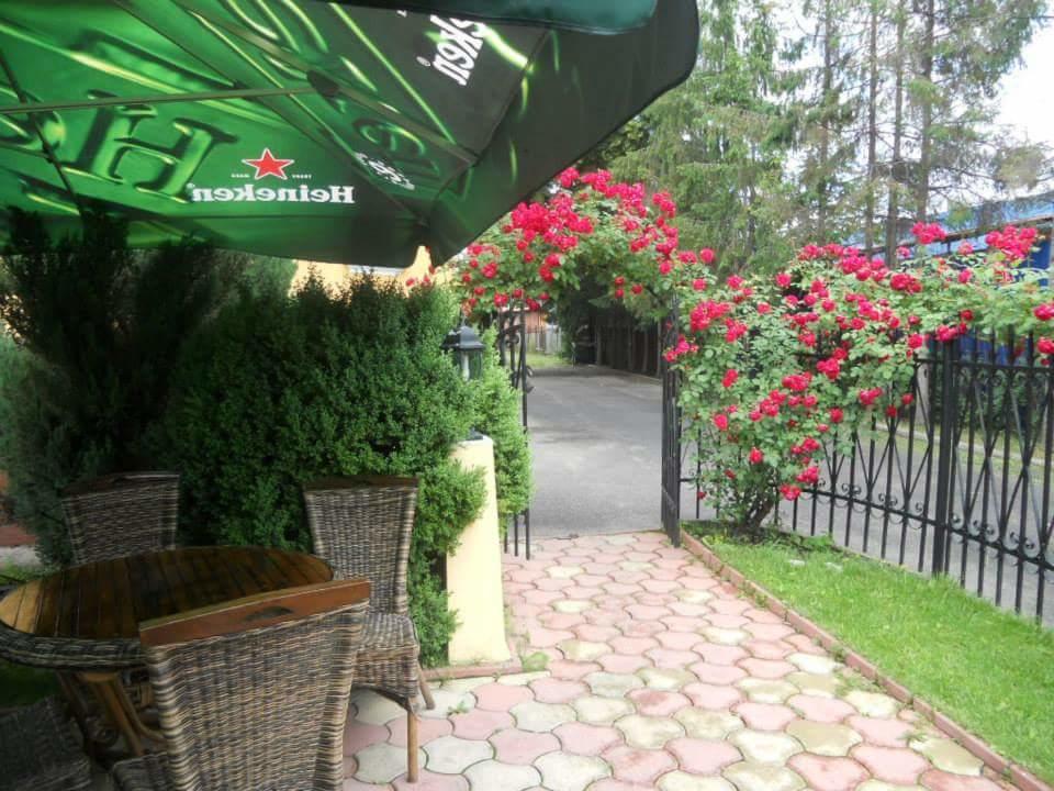 Pensiunea Onix Făgăraş المظهر الخارجي الصورة
