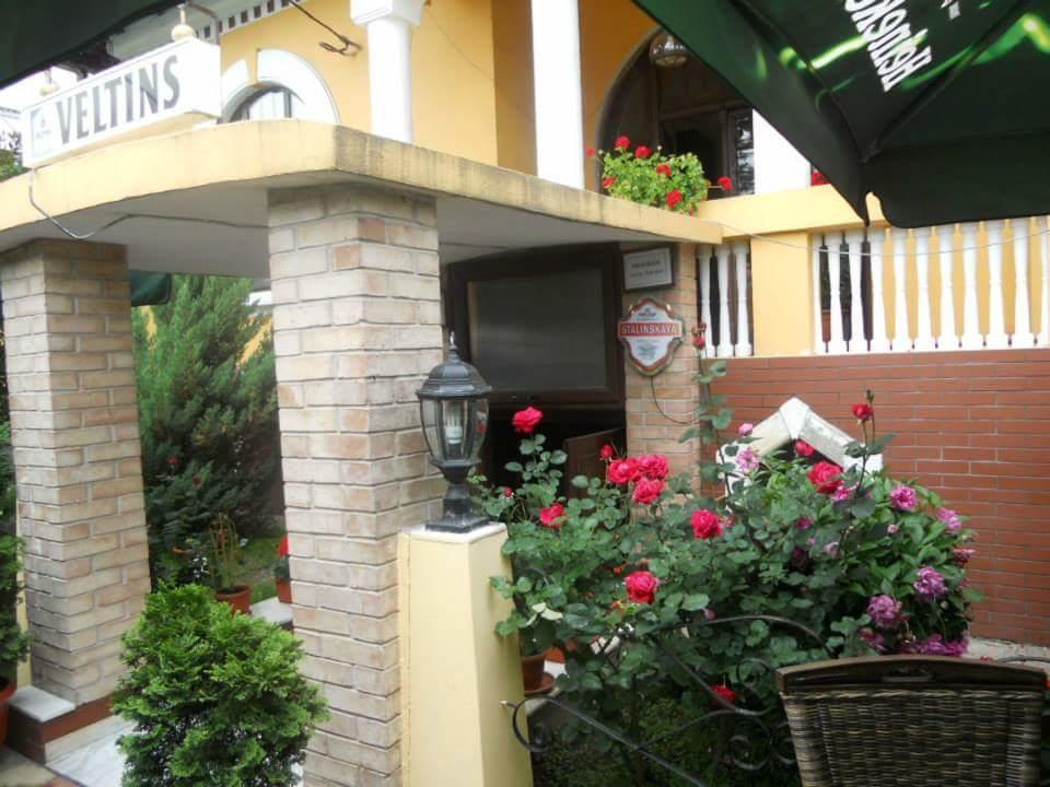 Pensiunea Onix Făgăraş المظهر الخارجي الصورة